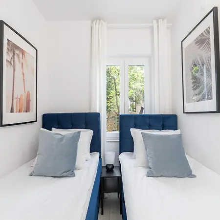 Apartament Apartment In Slatine Near The Beach, Cleaning Included