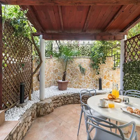 Apartament Apartment In Slatine Near The Beach, Cleaning Included Trogir